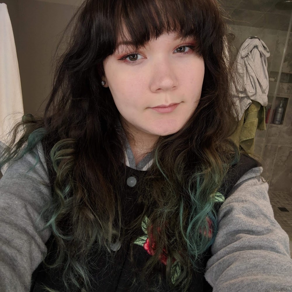 Meet your Posher, Hannah